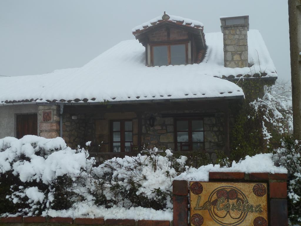 Casa Rural La Cortina Pandiello 外观 照片