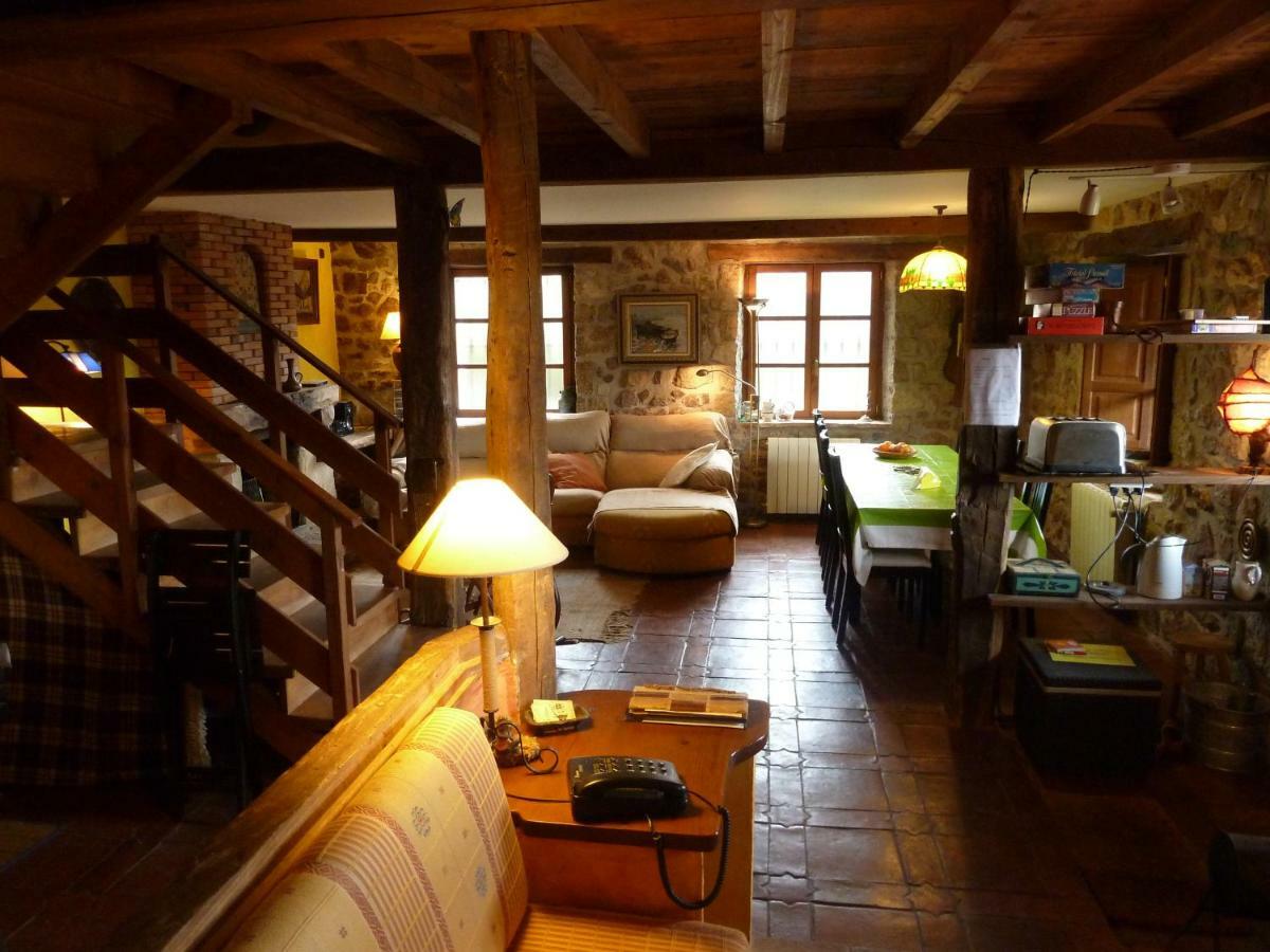 Casa Rural La Cortina Pandiello 外观 照片